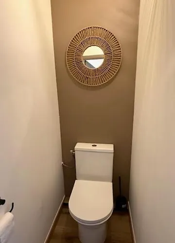 Beach Cabin Studio *